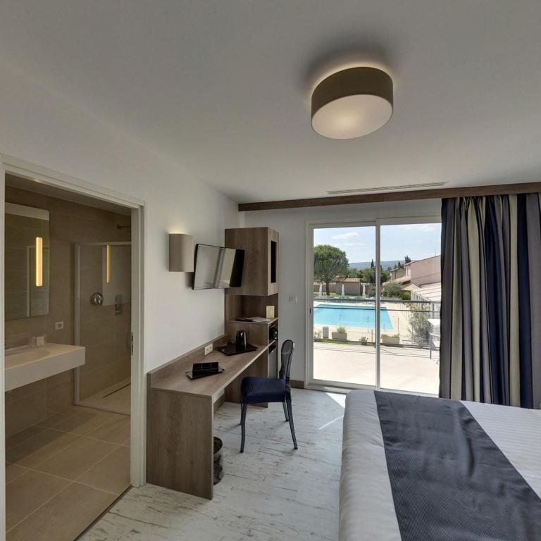 Le Domaine Des Oliviers Hotel Pierrelatte Ruang foto